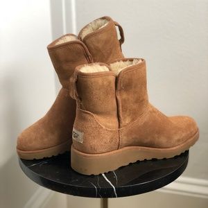 UGG kristin snow boots in chestnut sz7